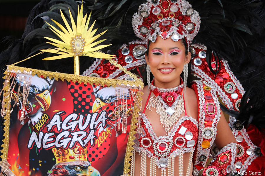 Obidos Net Br Carnapauxis O Bloco Guia Negra Foi Empolgante No Corredor Da Folia